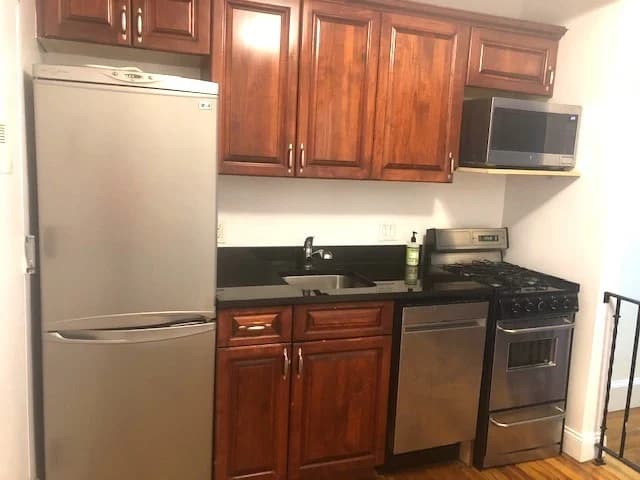 487 West End Avenue, photo 2