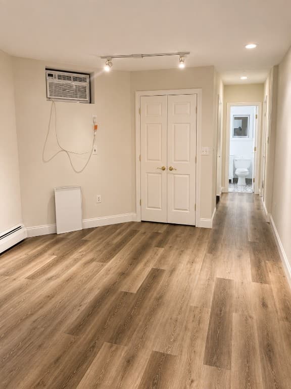 235 East 13th Street, photo 3