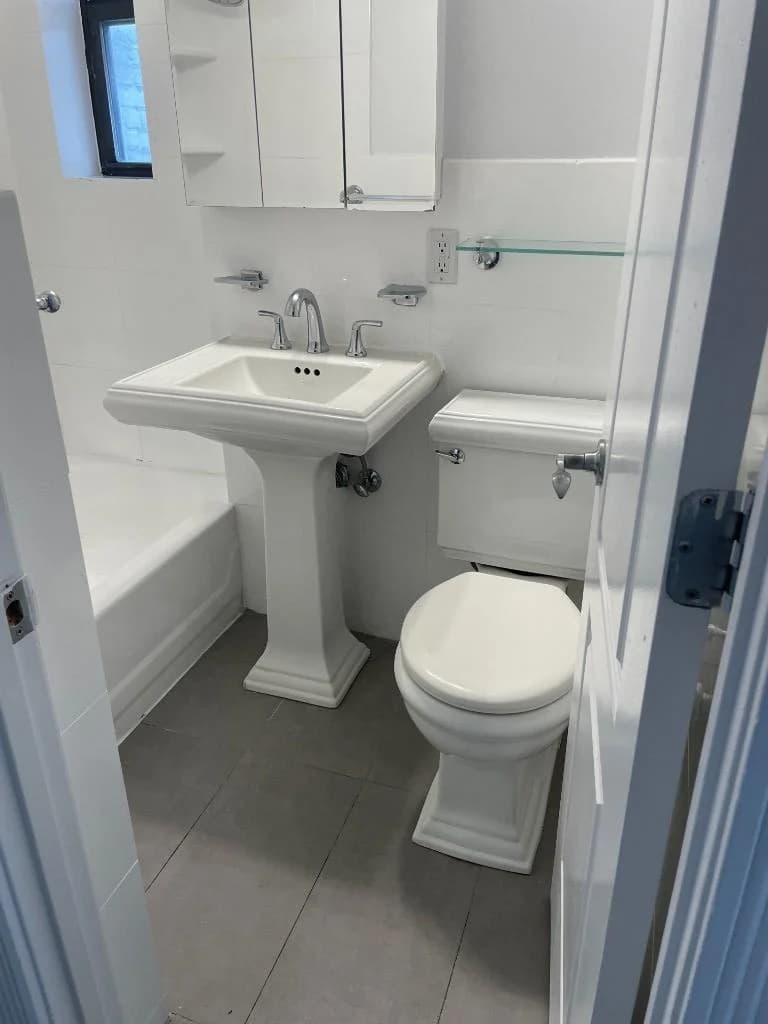 51 Leroy Street, photo 5