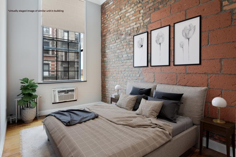 221 East 11th Street, photo 2