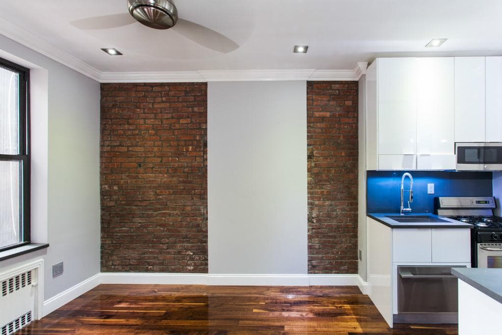 250 E 50th St, photo 4