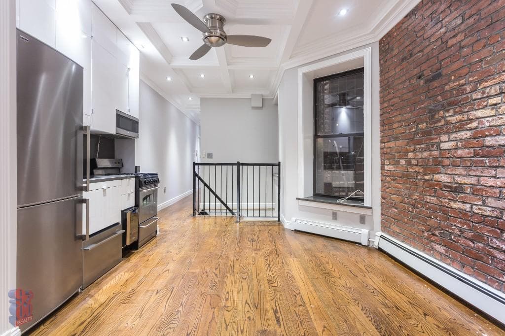 2 Bed apartment at 15 West 103rd Street, Unit 1C, Upper West Side, photo 1 of 8