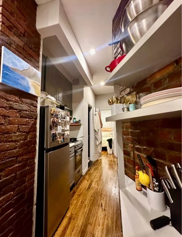 57 Thompson Street, photo 4