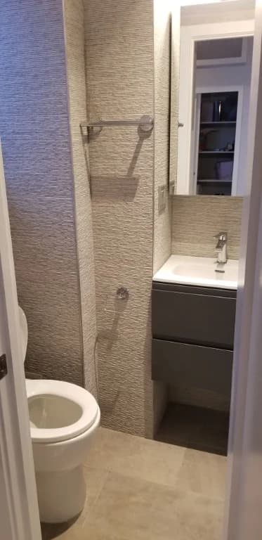 358 W 51st ST, photo 4