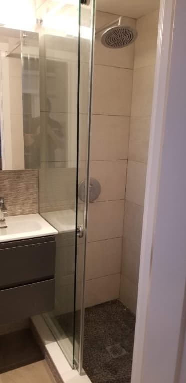 358 W 51st ST, photo 3