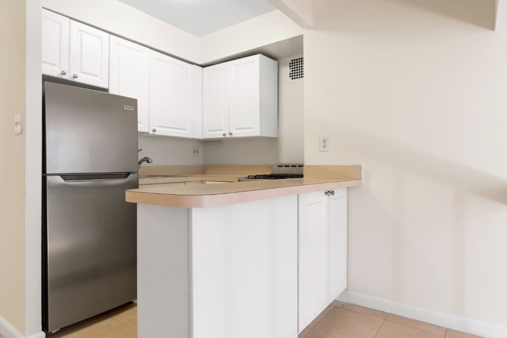 Studio apartment at 210 East 22nd Street, Unit 1L, Gramercy Park, photo 1 of 10