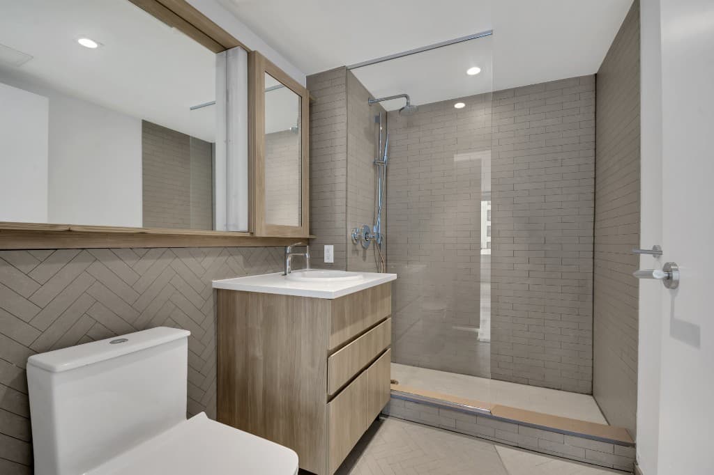 2 bed apartment at 60 Duffield Street, Unit 9K, Downtown Brooklyn, photo 8 of 15