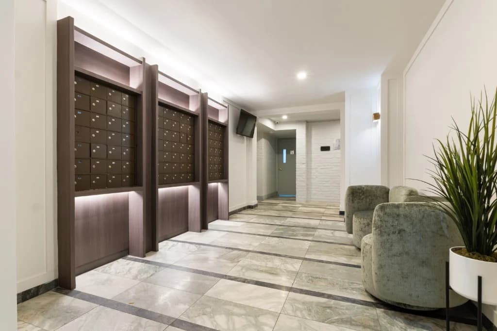 1 bed apartment at 210 East 22nd Street, Unit 3J, Gramercy Park, photo 8 of 9