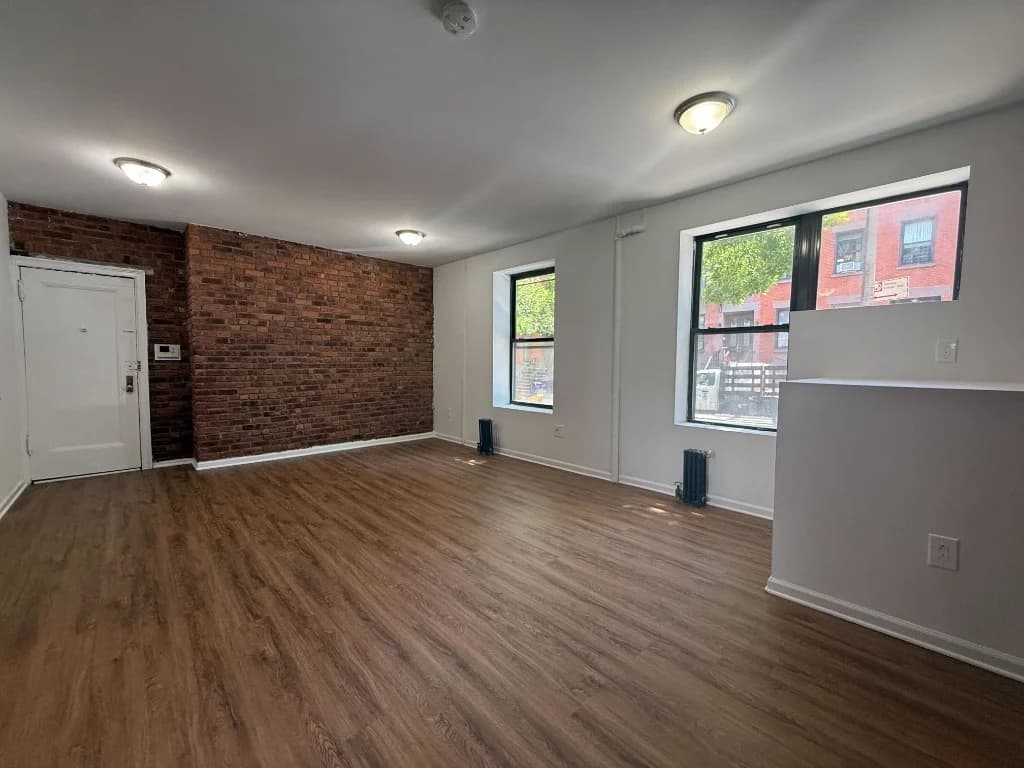 1 bed apartment at 329 Union Street, Unit 1E, Carroll Gardens, photo 3 of 5