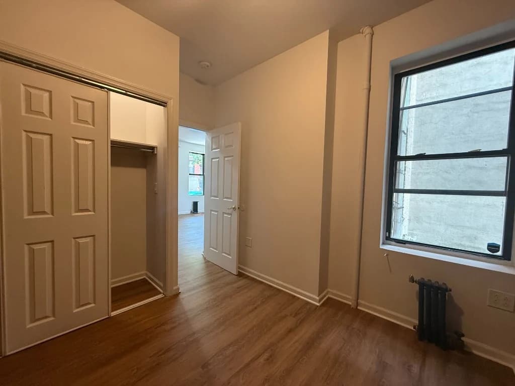 1 bed apartment at 329 Union Street, Unit 1E, Carroll Gardens, photo 4 of 5