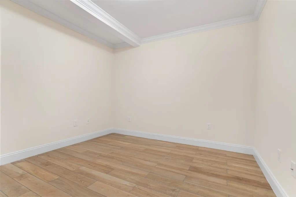 2 bed apartment at 210 East 22nd Street, Unit 4B, Gramercy Park, photo 3 of 10