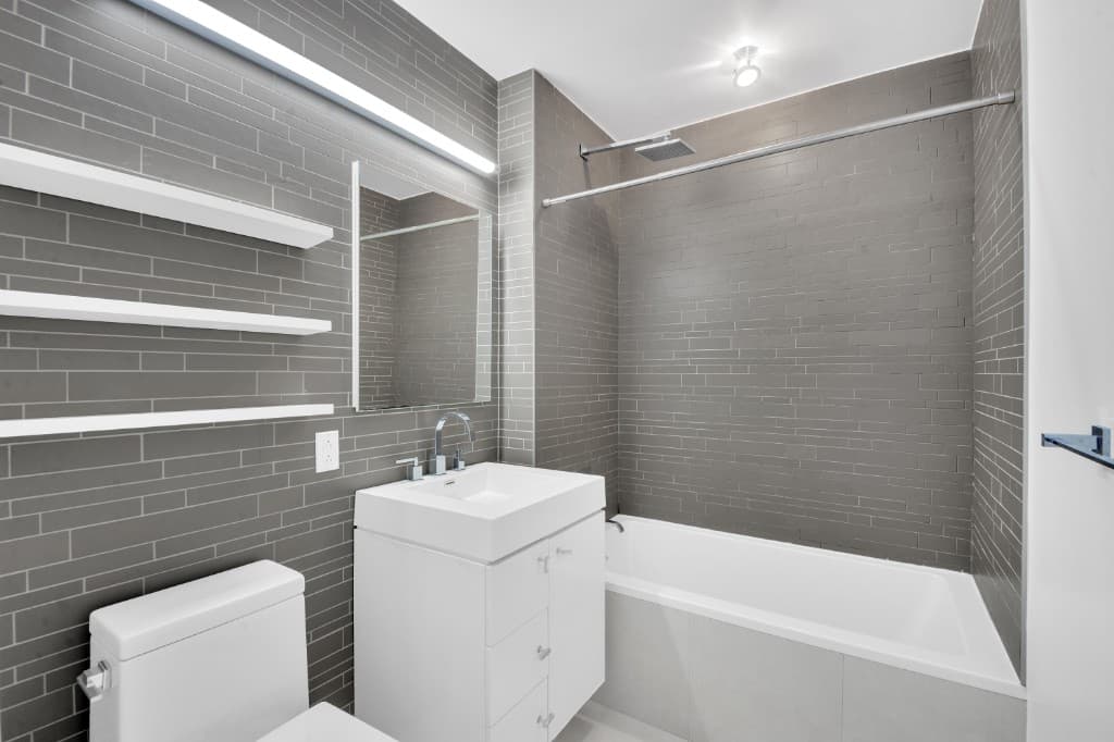 2 bed apartment at 150 Fourth Avenue, Unit 9E, Park Slope, photo 8 of 17