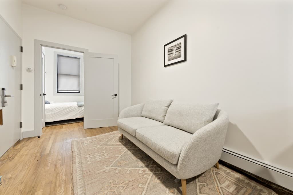 1 bed apartment at 68 North 8th St., Unit 2RR, Williamsburg, photo 4 of 7