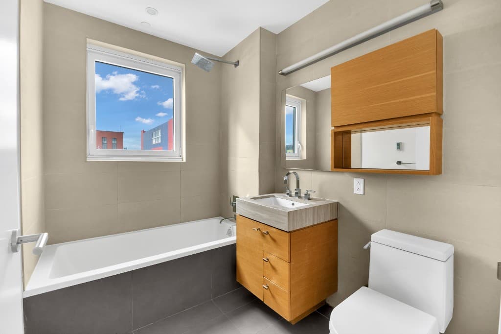 Studio apartment at 150 Fourth Avenue, Unit 3J, Park Slope, photo 7 of 14