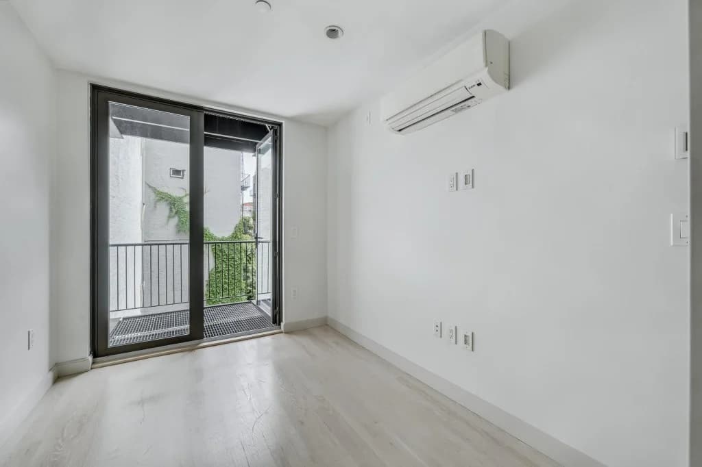 3 bed apartment at 152 Second Avenue, Unit 2F, East Village, photo 3 of 9