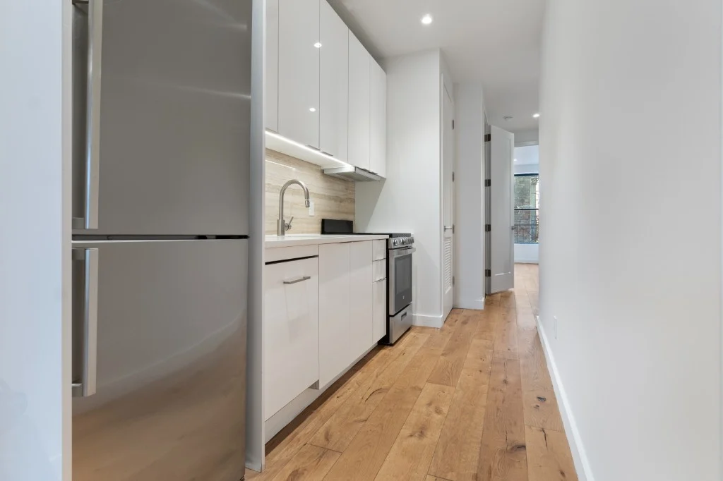 2 bed apartment at 205 Tenth Avenue, Unit 2S, Chelsea, photo 2 of 11
