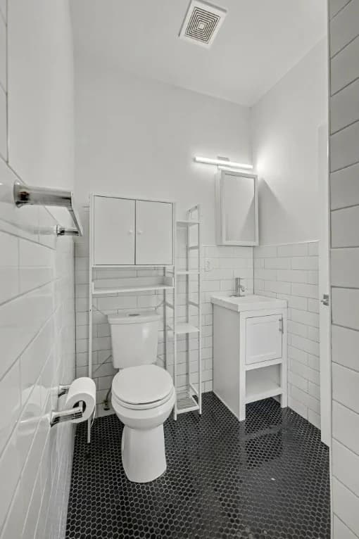 1 bed apartment at 317 East 5th Street, Unit 5B, East Village, photo 7 of 7