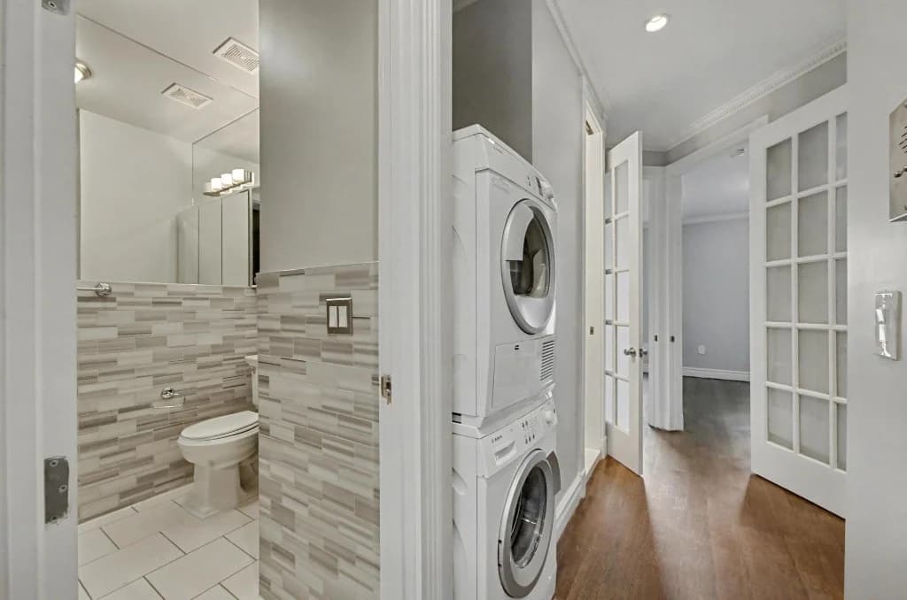 4 bed apartment at 424 West 51st Street, Unit 2, Hell's Kitchen, photo 14 of 14