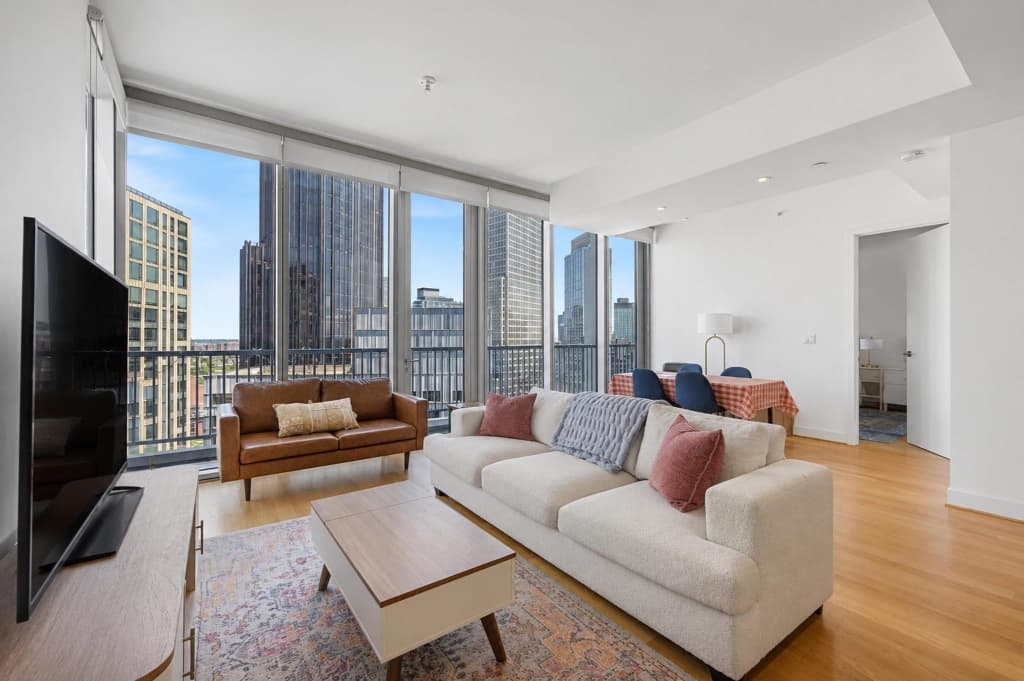 3 bed apartment at 430 Albee Square, Unit 28B, Downtown Brooklyn, photo 4 of 19