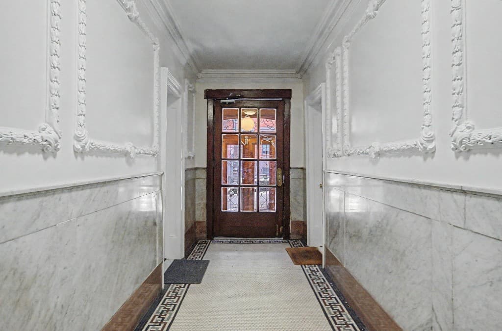 5 bed apartment at 329 Union Street, Unit 1C, Carroll Gardens, photo 17 of 18
