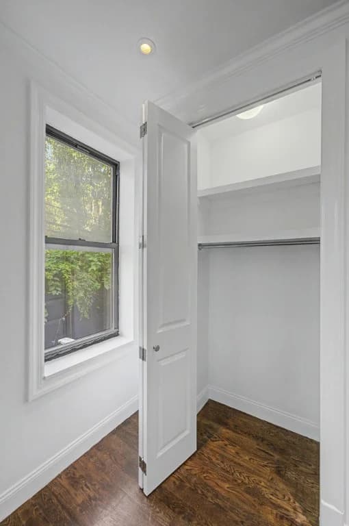 5 bed apartment at 329 Union Street, Unit 1C, Carroll Gardens, photo 6 of 18