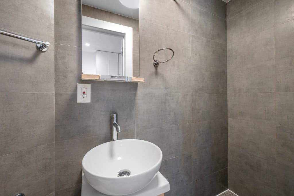 Studio apartment at 341 East 9th Street, Unit 15, East Village, photo 5 of 5