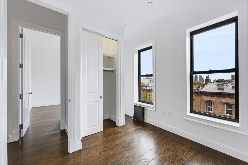 4 bed apartment at 358 11th Street, Unit 7, Park Slope, photo 6 of 12