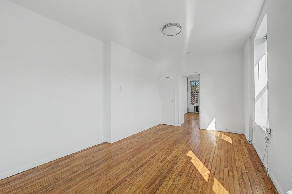 1 bed apartment at 53 Second Avenue, Unit 4B, East Village, photo 3 of 9