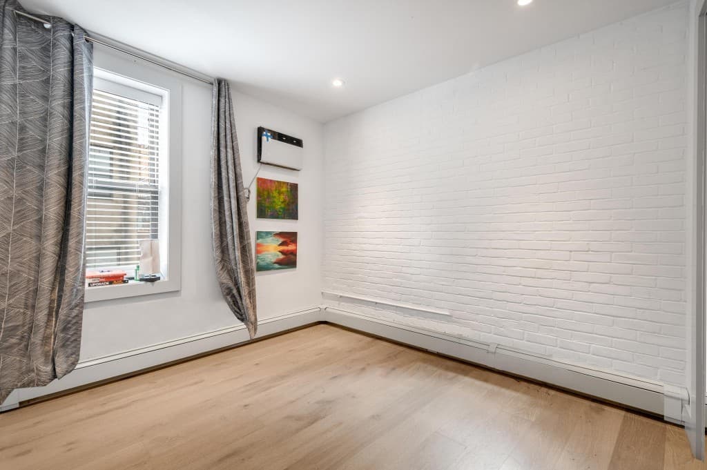 3 bed apartment at 68 North 8th St., Unit 2F, Williamsburg, photo 7 of 10