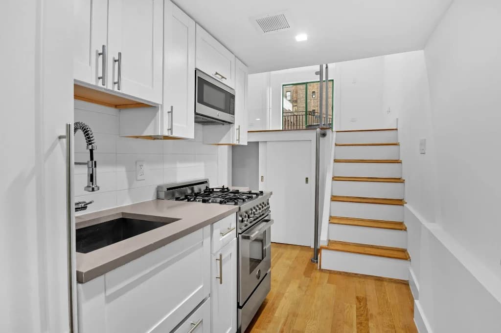 1 Bed apartment at 210 East 22nd Street, Unit 5K, Gramercy Park