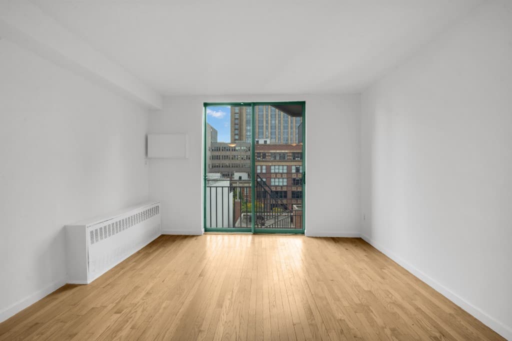Studio apartment at 220 East 22nd Street, Unit 3R, Gramercy Park, photo 1 of 9