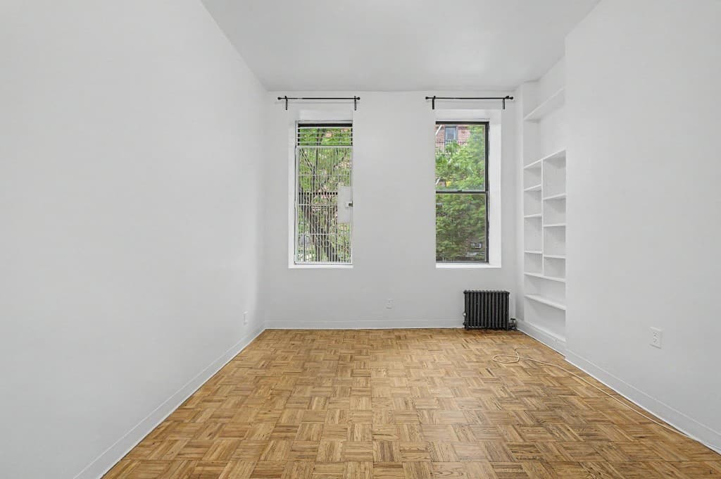 1 bed apartment at 90 Stanton Street, Unit 1D, Lower East Side, photo 4 of 10
