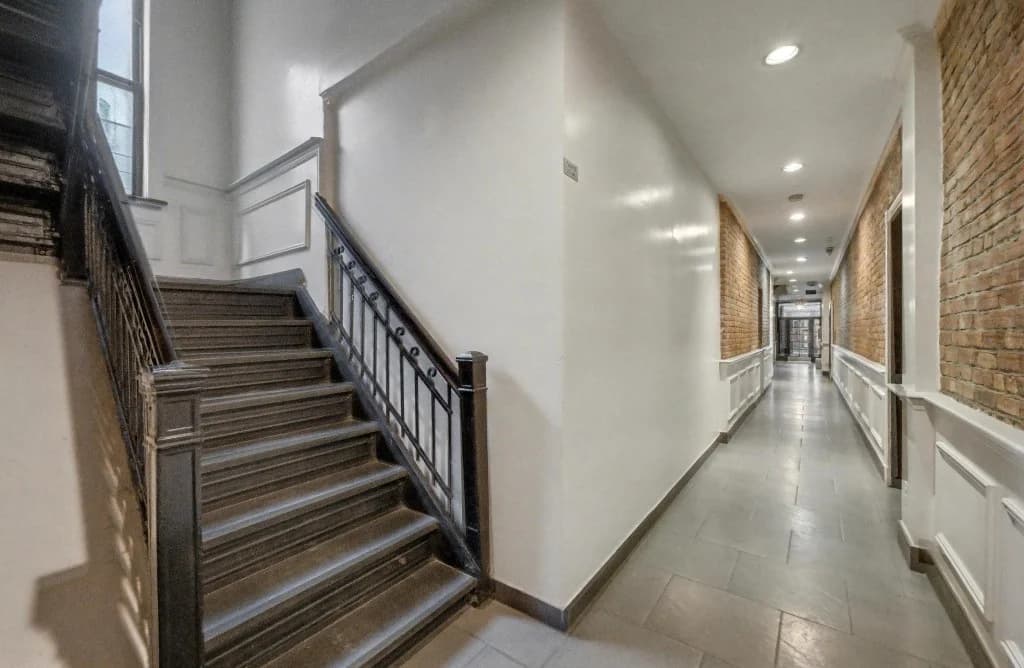 1 bed apartment at 20 Prince Street, Unit 36, Nolita, photo 5 of 8