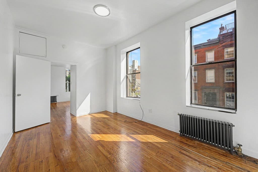 53 Second Avenue, photo 5
