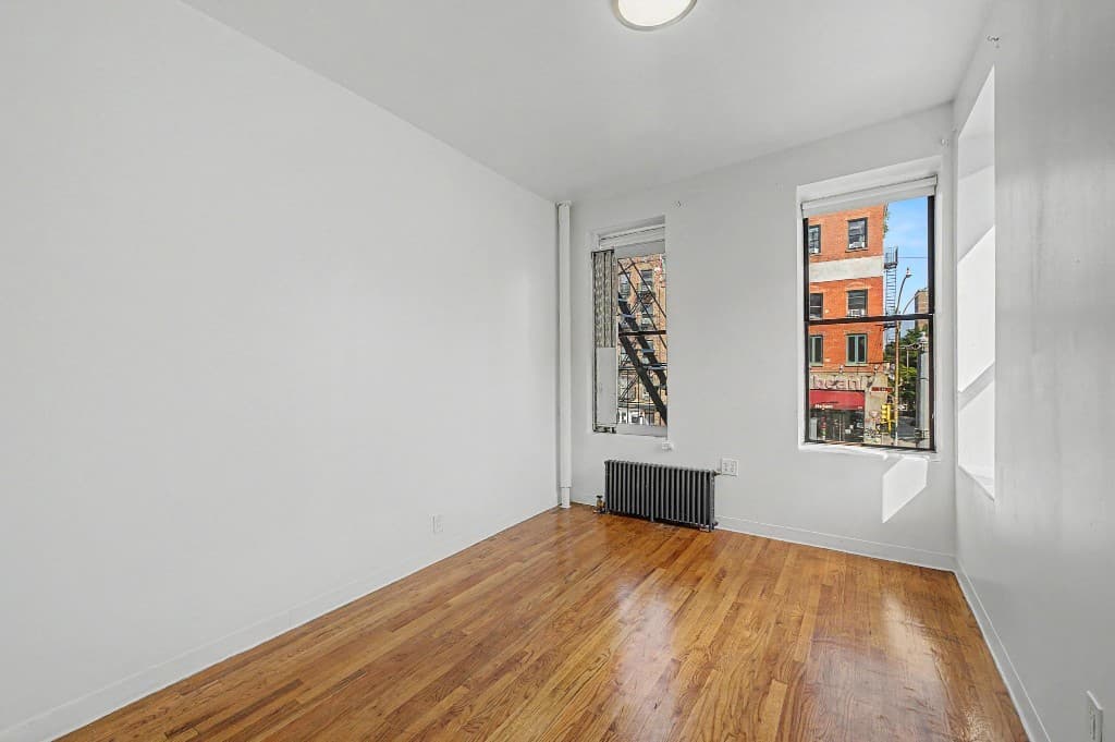 53 Second Avenue, photo 4
