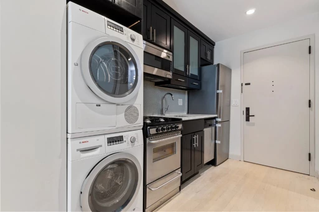 3 bed apartment at 152 Second Avenue, Unit 4A, East Village, photo 1 of 9