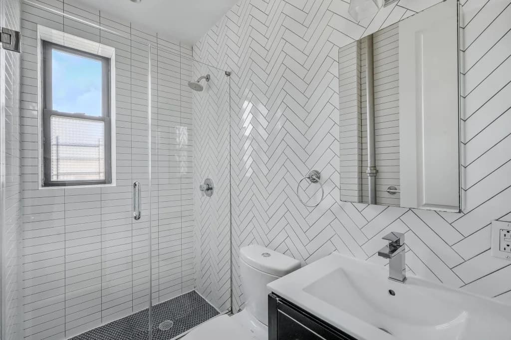 2 bed apartment at 329 Union Street, Unit 2B, Carroll Gardens, photo 11 of 11