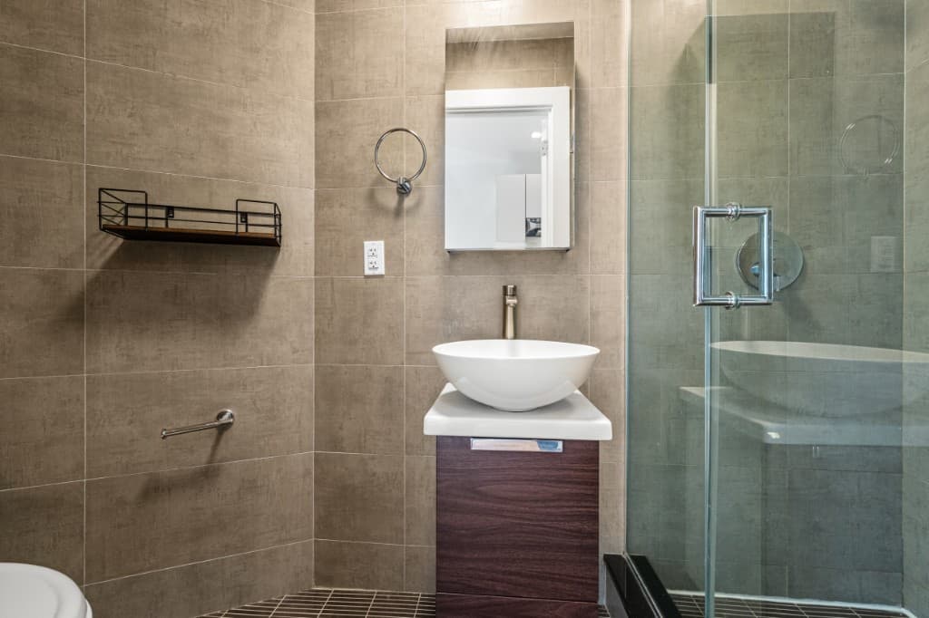 Studio apartment at 437 East 9th Street, Unit 12, East Village, photo 6 of 6
