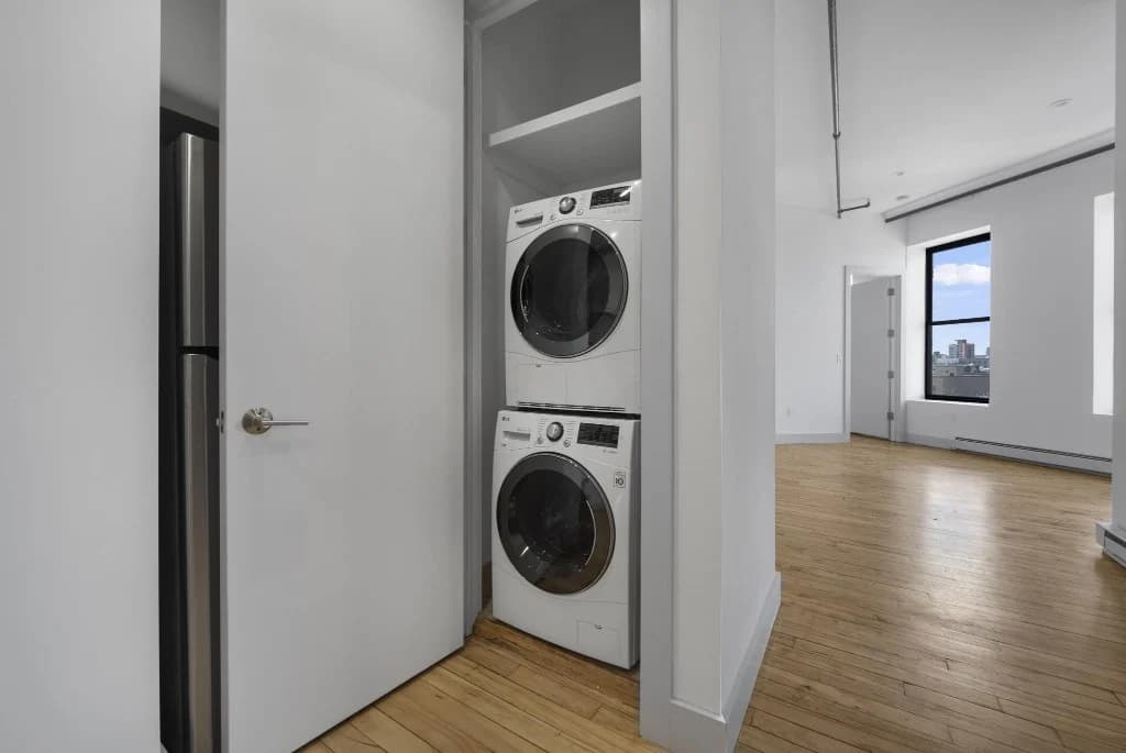 2 bed apartment at 1381 Myrtle Avenue, Unit 2E, Bushwick, photo 7 of 12
