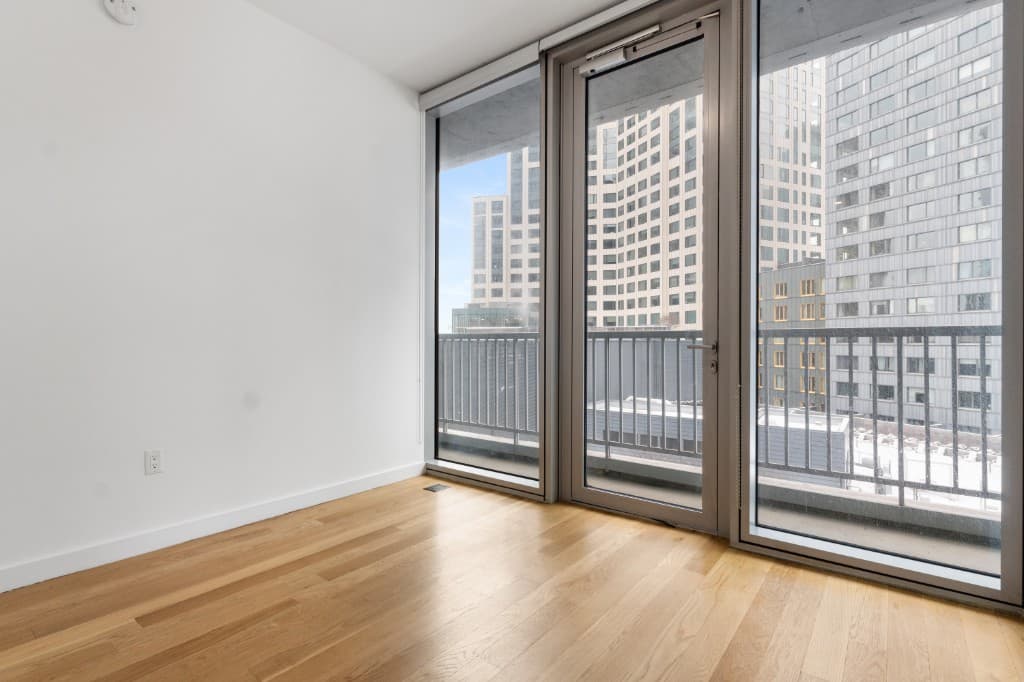Studio apartment at 430 Albee Square, Unit 5E, Downtown Brooklyn, photo 1 of 7