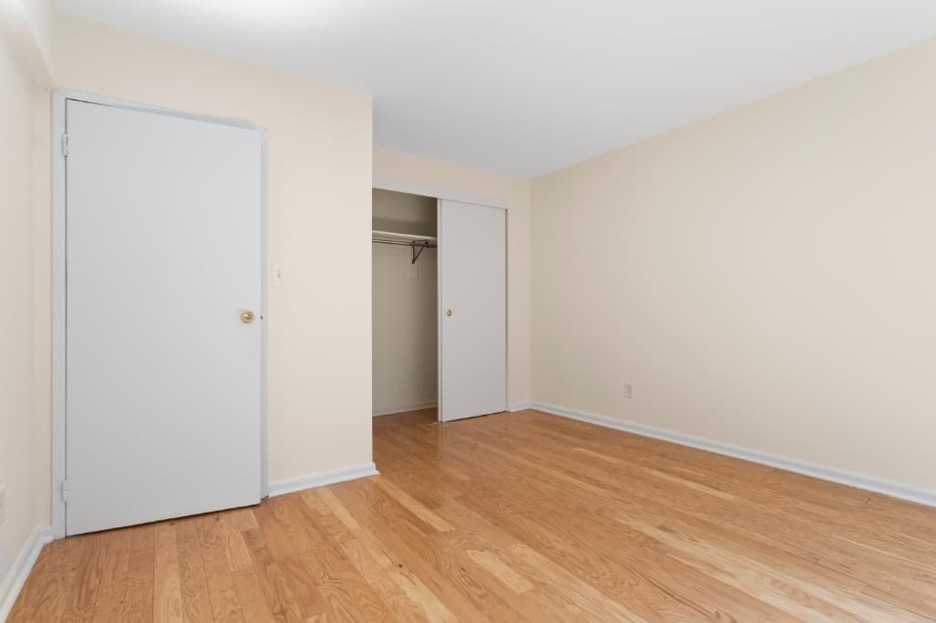 2 bed apartment at 210 East 22nd Street, Unit 1C, Gramercy Park, photo 3 of 10