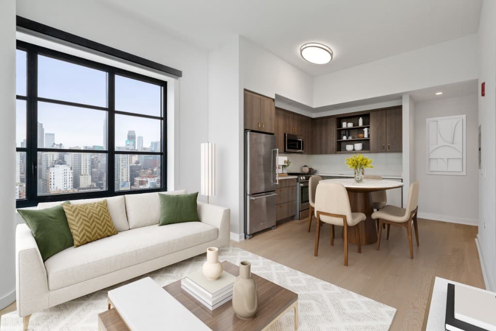 1 bed apartment at 515 West 38th Street, Unit 16J, Hudson Yards, photo 1 of 17