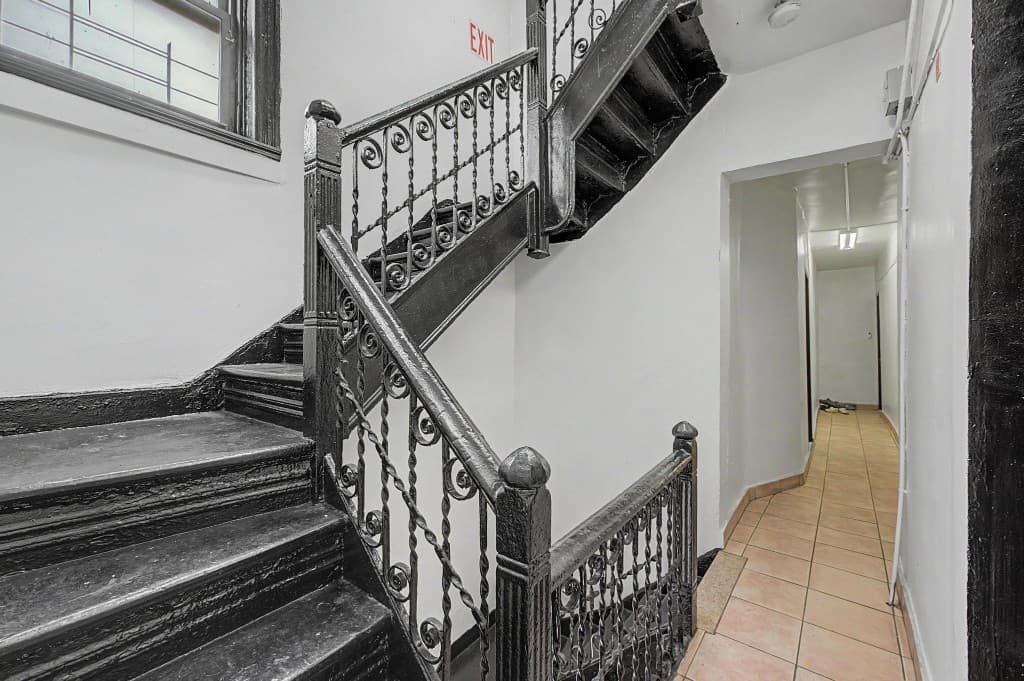 2 bed apartment at 90 Stanton Street, Unit 5A, Lower East Side, photo 11 of 13