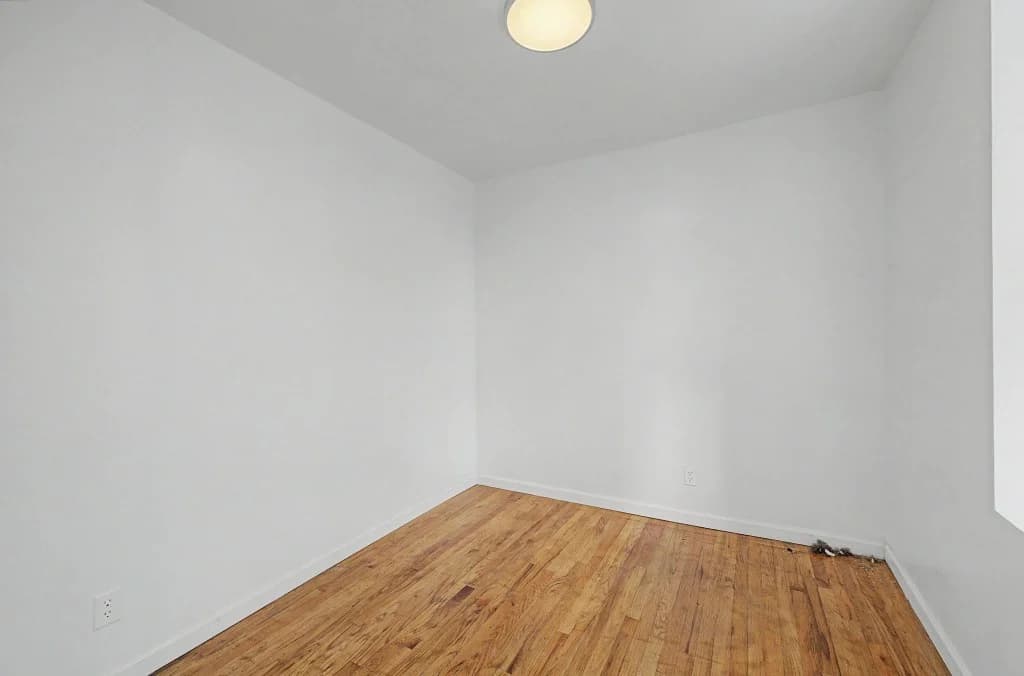 2 bed apartment at 90 Stanton Street, Unit 3A, Lower East Side, photo 8 of 13