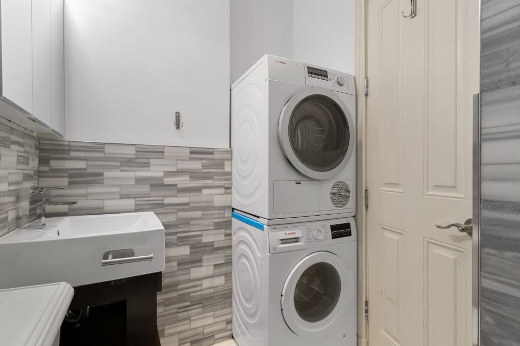 2 bed apartment at 20 Prince Street, Unit 7, Nolita, photo 6 of 8