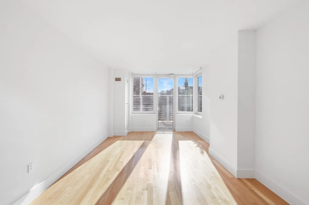 1 bed apartment at 150 Fourth Avenue, Unit 2H, Park Slope, photo 5 of 16