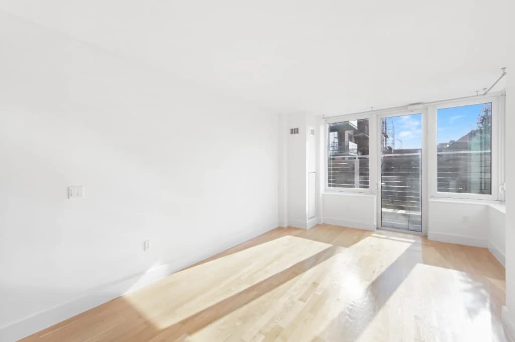 1 bed apartment at 150 Fourth Avenue, Unit 2H, Park Slope, photo 3 of 16