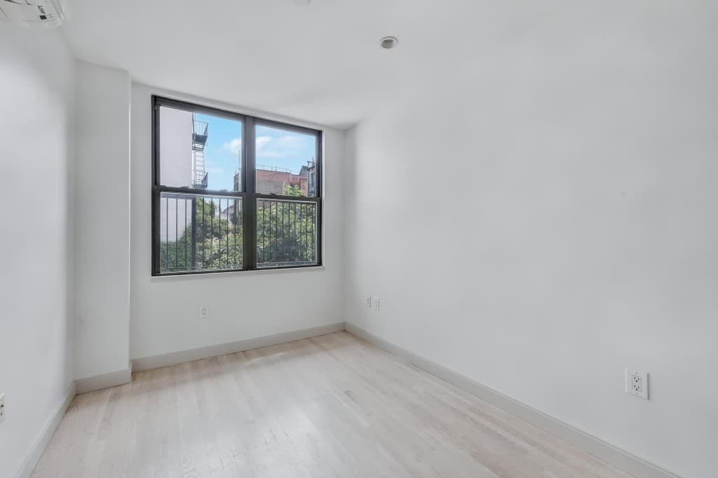 1 bed apartment at 152 Second Avenue, Unit 3E, East Village, photo 4 of 7