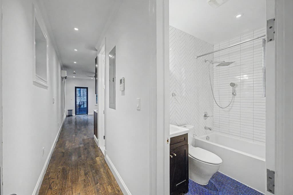 2 bed apartment at 362 11th Street, Unit 2, Park Slope, photo 7 of 16