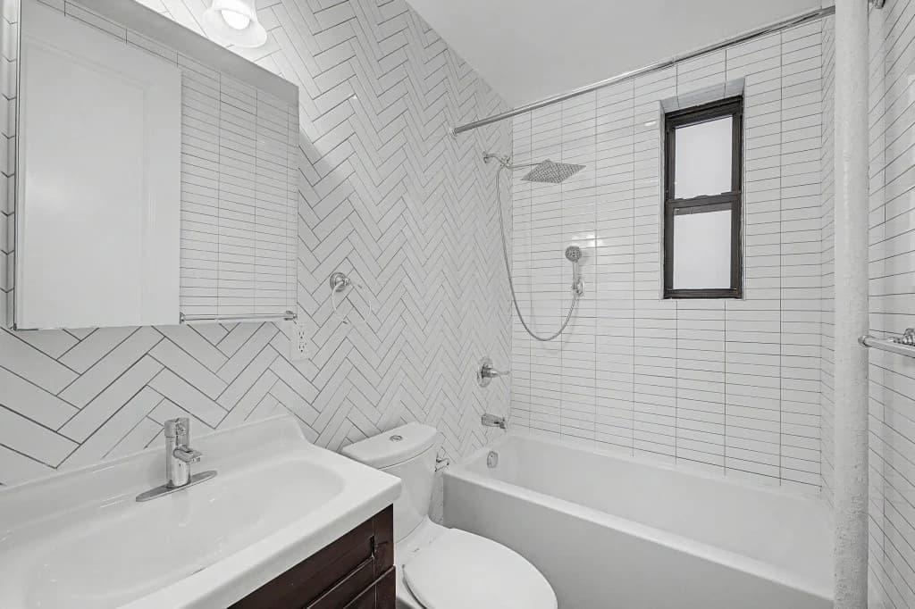 2 bed apartment at 362 11th Street, Unit 2, Park Slope, photo 9 of 16